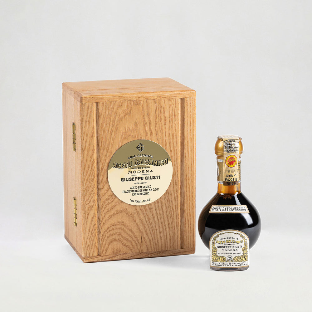 Acetaia Giusti Traditional Balsamic Vinegar 'Extravecchio' 30 Years With Box