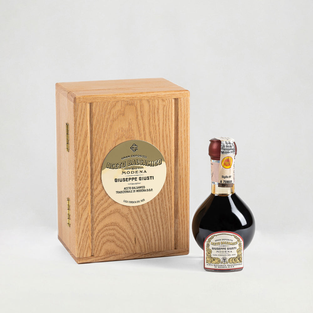 Acetaia Giusti Traditional Balsamic Vinegar 'Affinato' 15 Years With Box