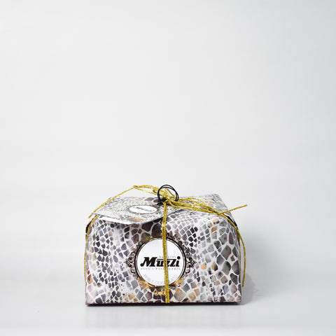 Muzzi Animalier Panettone Chocolate and Pear